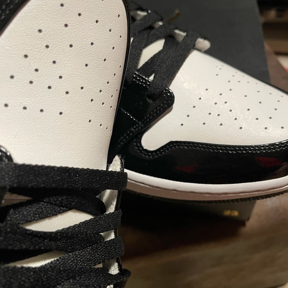 Some kicks I’m trying to move. main image 6